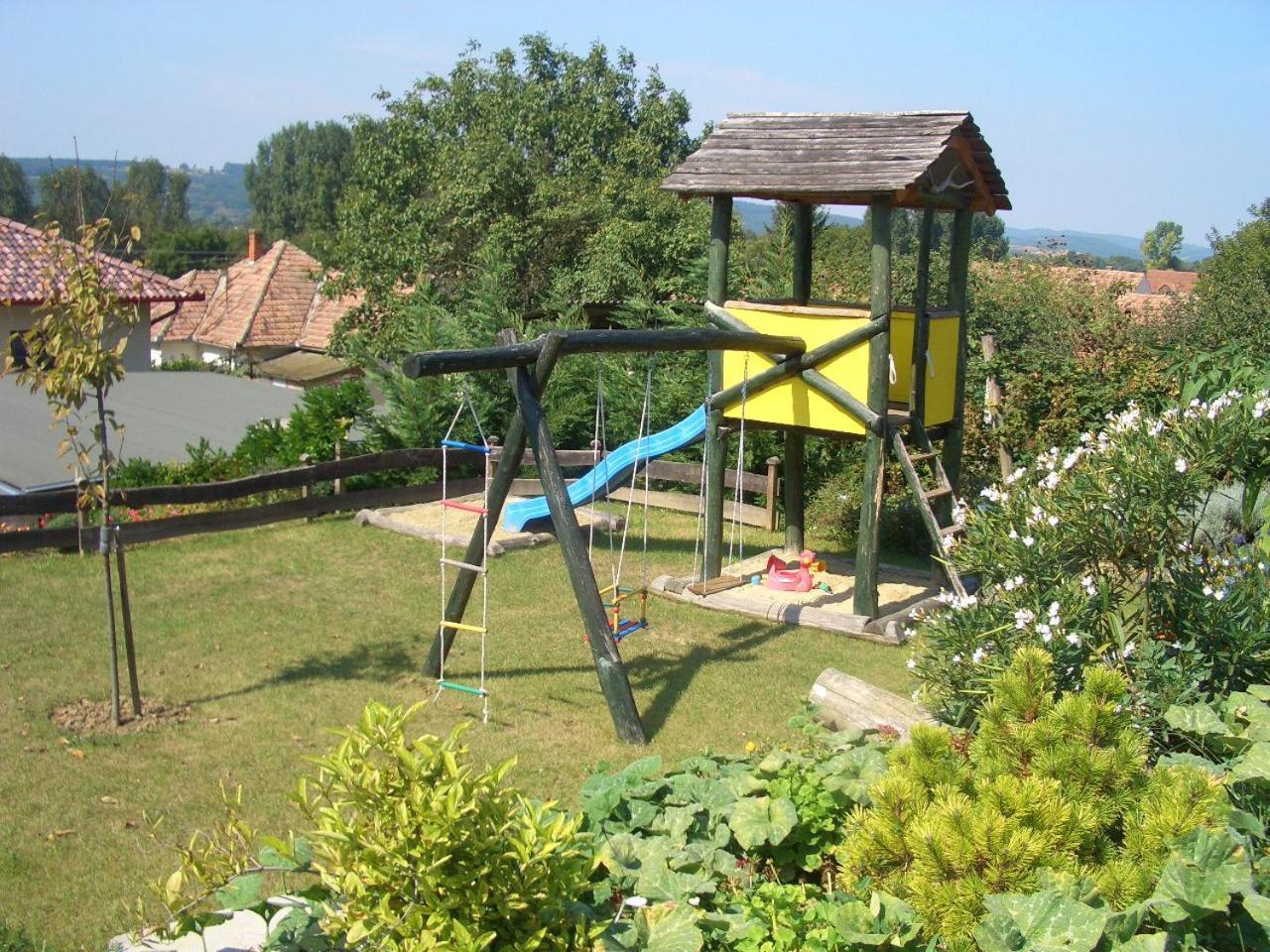 Bundi Vendégház Kehidakustány Extérieur photo