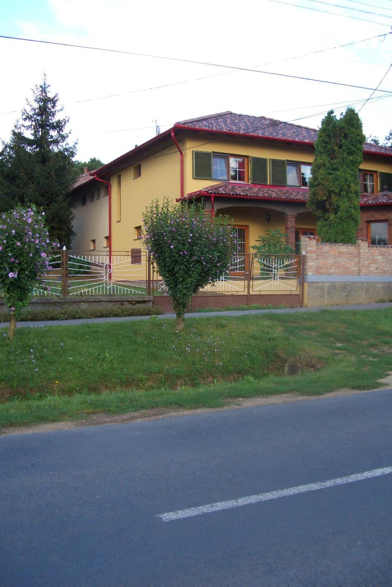 Bundi Vendégház Kehidakustány Extérieur photo