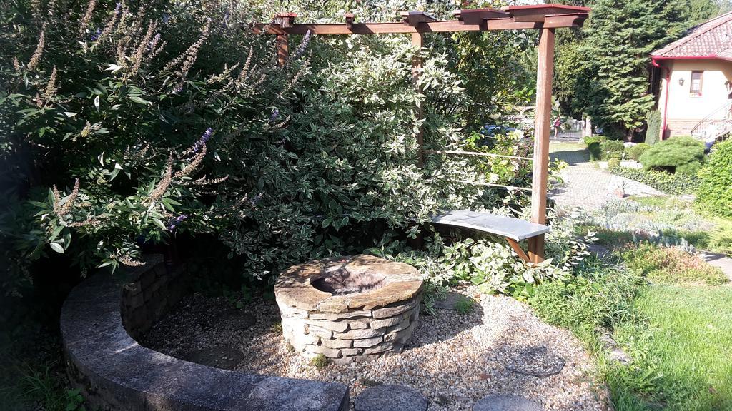 Bundi Vendégház Kehidakustány Extérieur photo